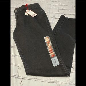 NWT ELLE  Women's Super Skinny Jeans Black  12R